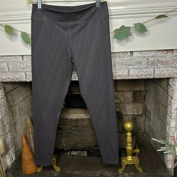 Free People Movement full length leggings size M like new condition gray - Picture 1 of 3